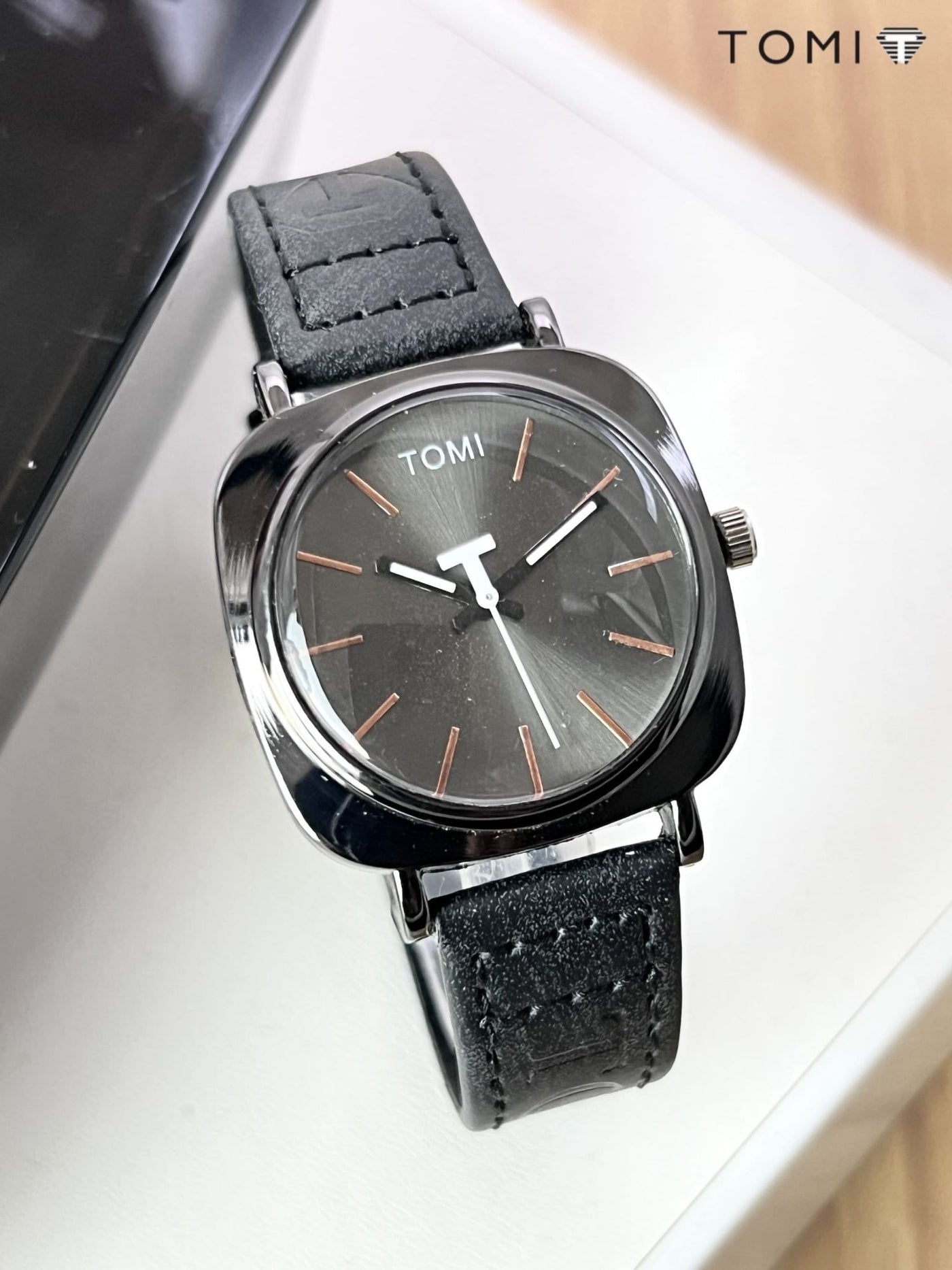TOMI classic watch