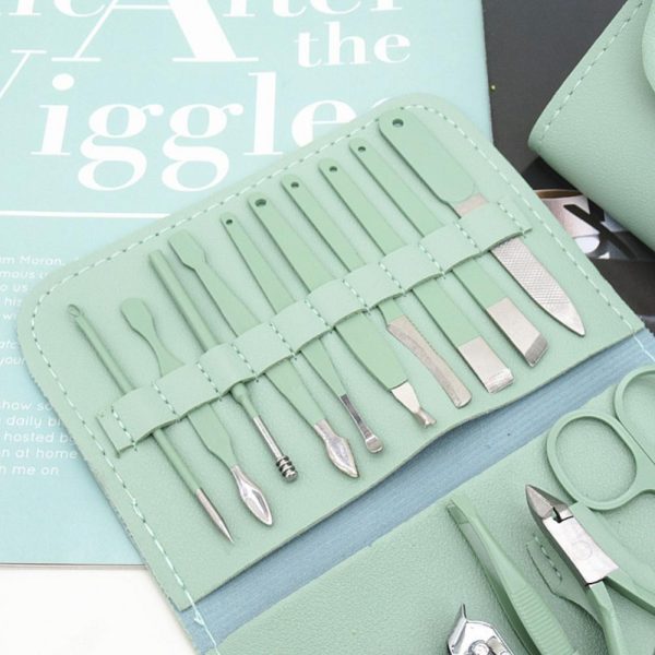 16-Piece Manicure & Pedicure Kit – Premium Nail Care Seta